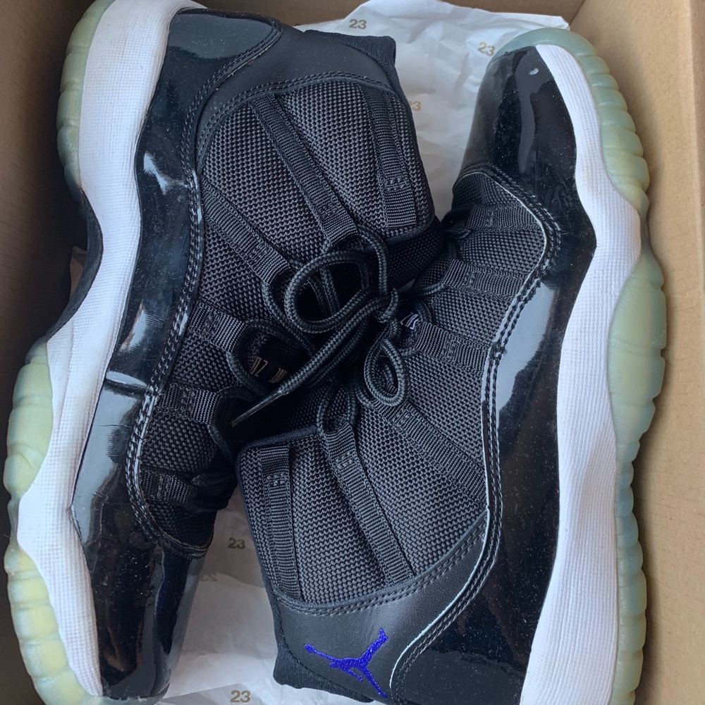 Air Jordan 11 Retro BG